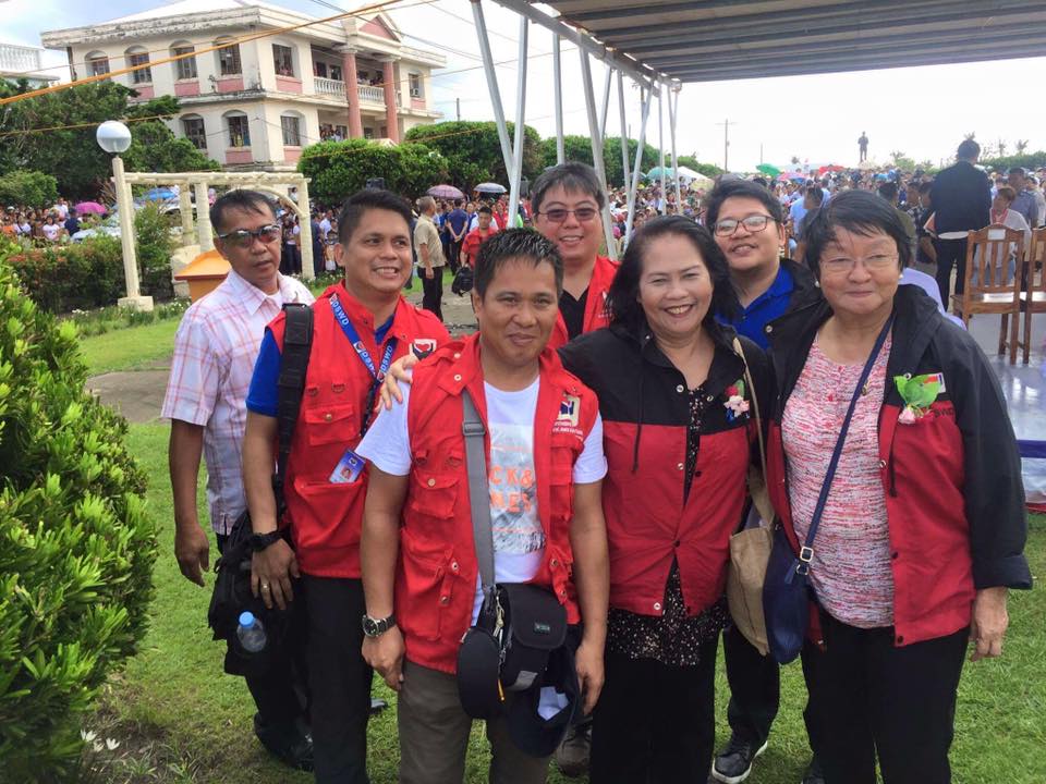 dswdserves's tweet photo. The DSWD prompt assistance to the people of Batanes was made possible by  hardworking &amp; dedicated staff of Region 2 &amp; CO #DSWDMayMalasakit https://t.co/UV3pdXMmeT