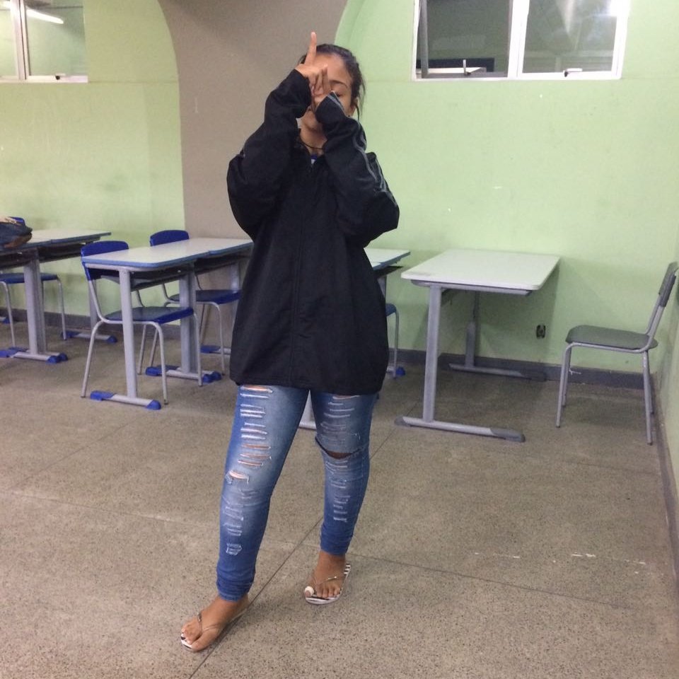 whoyaas's tweet photo. #2diassss https://t.co/4mqzOW07V9