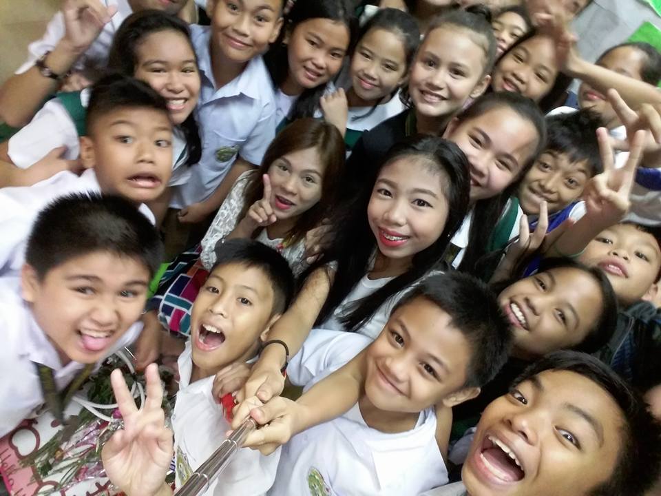 angelamariegils's tweet photo. Groupie!!!! https://t.co/HlKd0A28XN