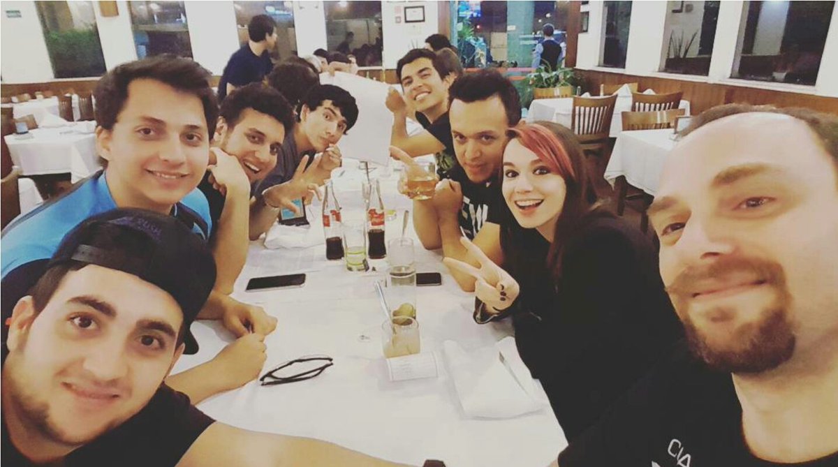 q3PaRkItA's tweet image. SC2 Team ♡ @ColterTV @Horusstv @ROOTJimRising @Chamsc2 @pepedemo