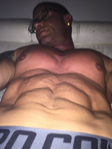 #Gaymuscle #live #musclecam - See Big and Thick ITALMUSCLE NAKED at https://t.co/zDbZsDyOz5! https://t