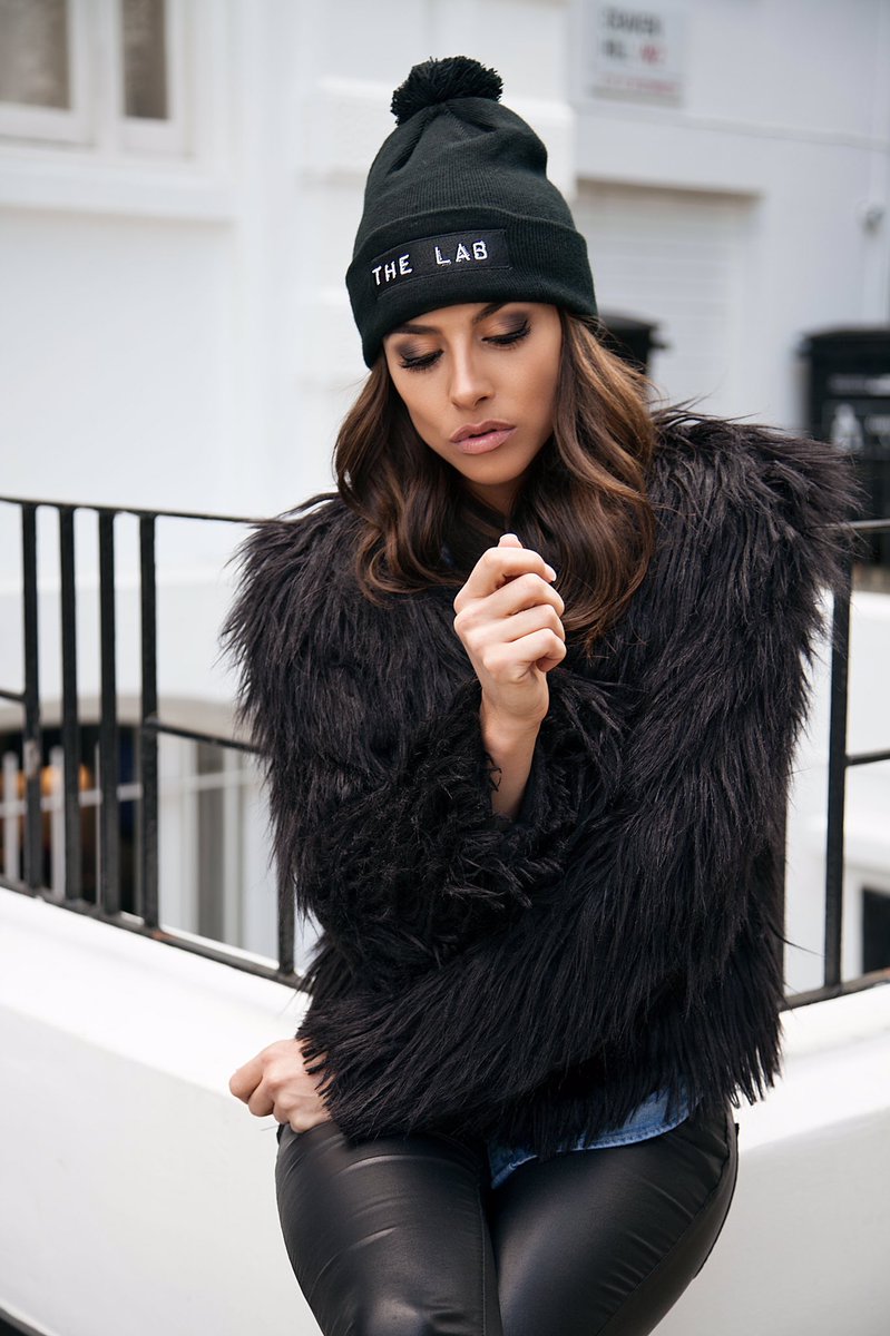 thelablondon's tweet image. THE LAB LONDON AW16
🎩TheLabLondon.com (direct link in bio)
📸 @CesarAntonis 
🙎🏻 @ELLAPALFREY