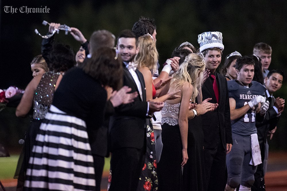 pete_caster's tweet image. Apparently Michael Cera was voted W.F. West&apos;s Homecoming King tonight. Seriously, good for him!! #juno2