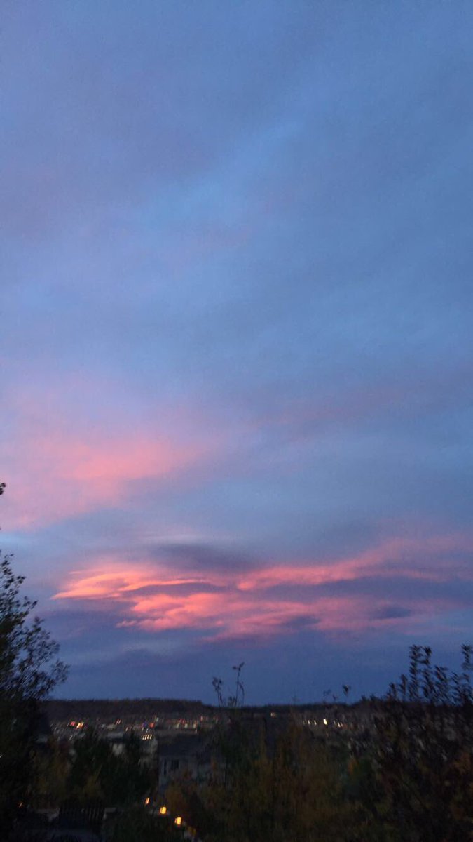 kaelahogan's tweet photo. I'm a hoe 4 the sky https://t.co/lRxgHqFe5o