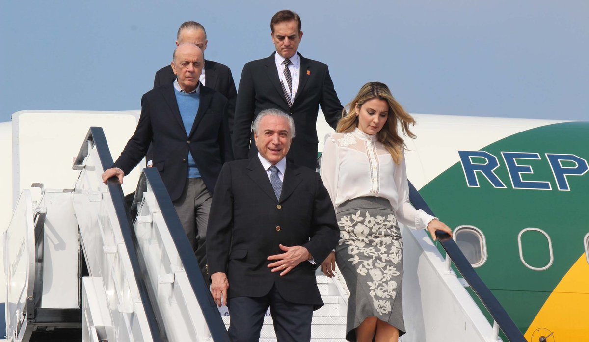 MEAIndia's tweet photo. Through the morning, the leaders land! Presidents of Russia, Brazil and South Africa arrive in Goa for @BRICS2016 #BRICS https://t.co/yLEHfQmClN