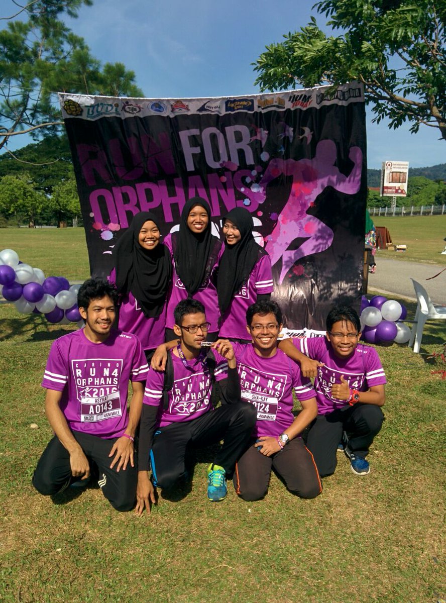 rikays_ilda's tweet photo. Mini reunion member2 leadership 💑
#sahabatselamanya #teamkite #RFO16 https://t.co/70wtR3eSpl