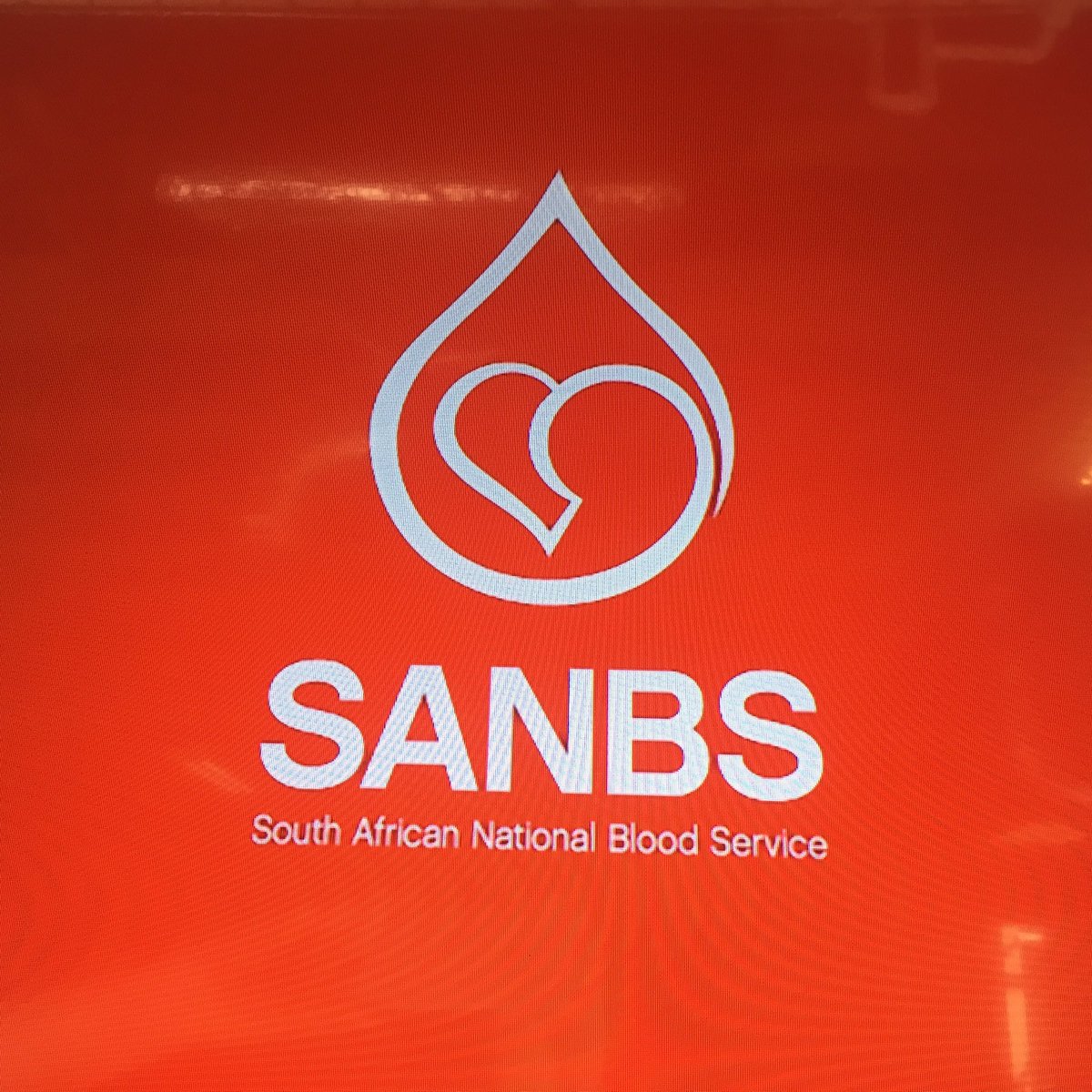 SocialWithSasha's tweet photo. In collaboration with @MeropaPR, #TeamChatFactory are proud to announce our role as #socialmedia account manager for @theSANBS https://t.co/YasD3X7dyw