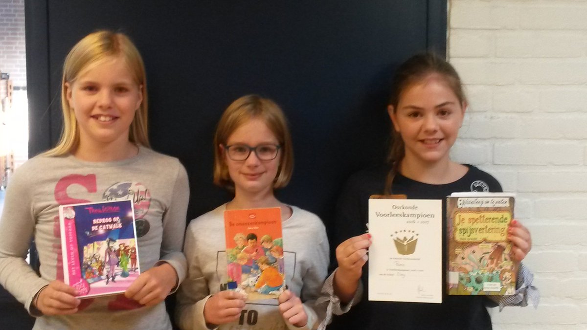 En Roos is onze nieuwe voorleeskampioen!!