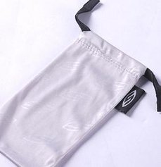 Patrick_Xuji's tweet photo. Embossed lens bag https://t.co/Npc6t3vJBN