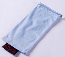Patrick_Xuji's tweet photo. Embossed lens bag https://t.co/Npc6t3vJBN