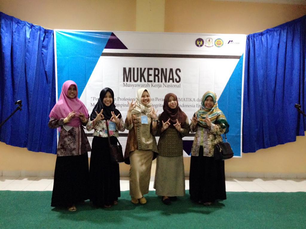 himadiktikainfo's tweet photo. Mukernas Ikahimatika di yogyakarta. Keep spirit bawa himadiktika&uninus ke daerah istimewa.We proud of them❤
#uninus https://t.co/JZaIiwJD8W