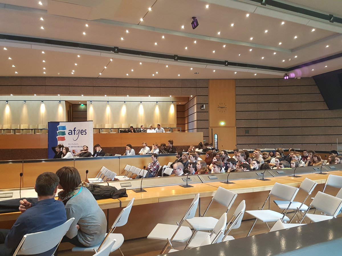 Clarisse_travel's tweet photo. Assemblée générale ordinaire de l'@AFGES ! #afges #ago https://t.co/ngOXk8y2oj