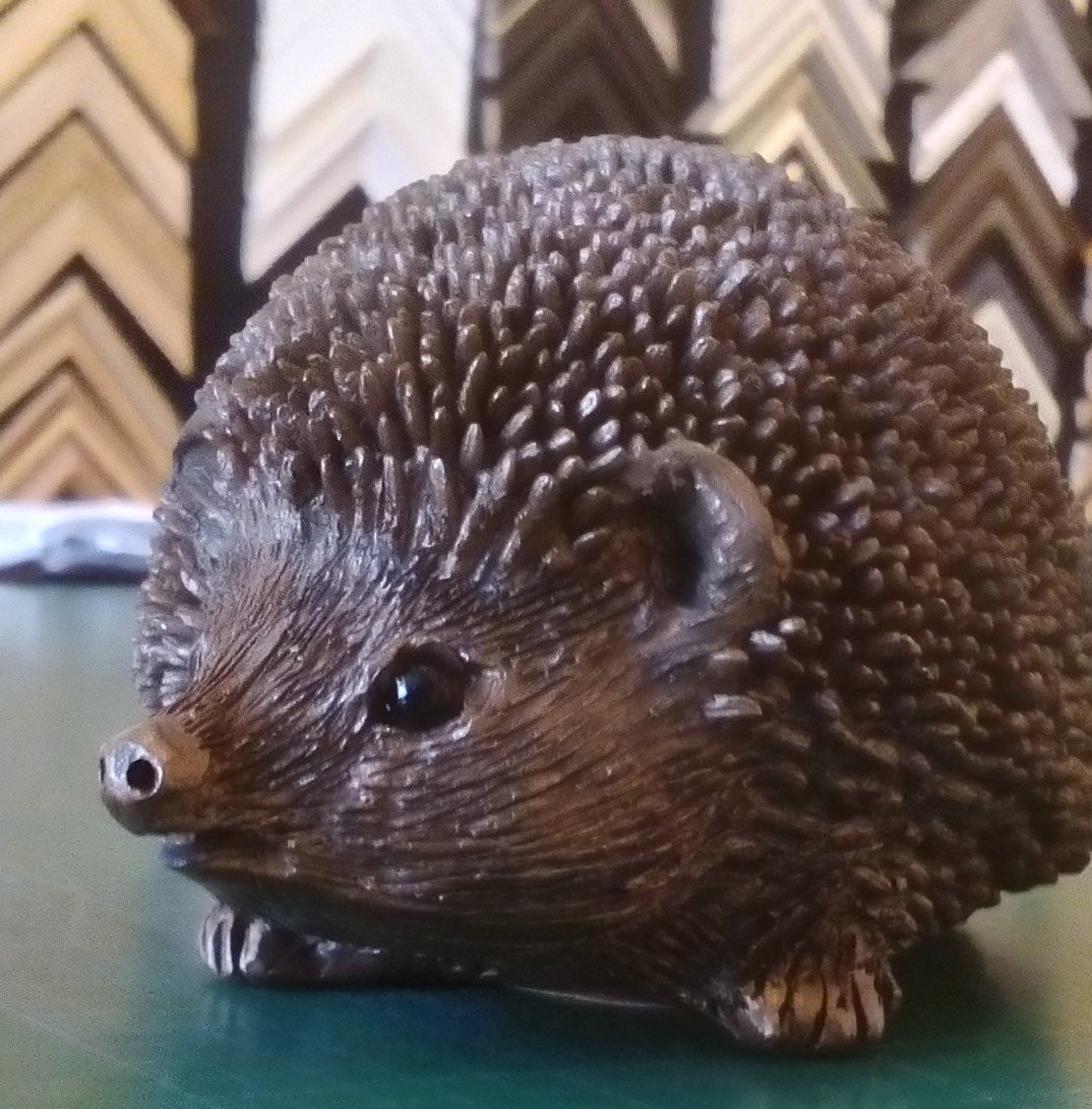 framemakersltd's tweet photo. Too early yet to mention Xmas?? Well we've said it now? This cute little fella from Frith will make a super gift.
#hedgehog #sculpture #art https://t.co/Gv1mb4rW81