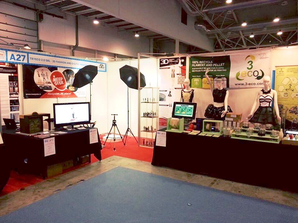 tryeco20's tweet photo. Vi aspettiamo! #MFR16 Padiglione 8 stand A28 con un mix by TryeCo! #3D #ricostruzione #Palmira #fashion #3eco #PLA #riciclato #meepster https://t.co/psRzOvNUsN
