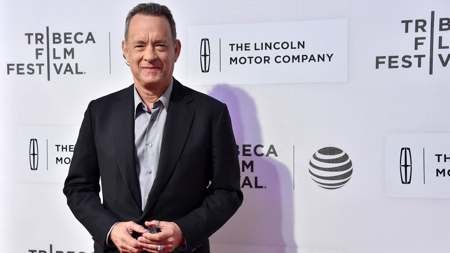 Oscar-winner Tom Hanks is being honored for his performance in #Sully thr.cm/wsPxzC https://t.co/DRk680Pthk