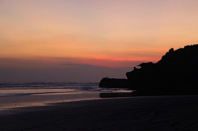 Beautiful sunset...
.
📷: @salmahanimoh
#AlilaHotels #AlilaVillasSoori