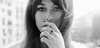 RT para darme a conocer, venga, que os invito a una cervecita.
MG y abro rol. 😉👌