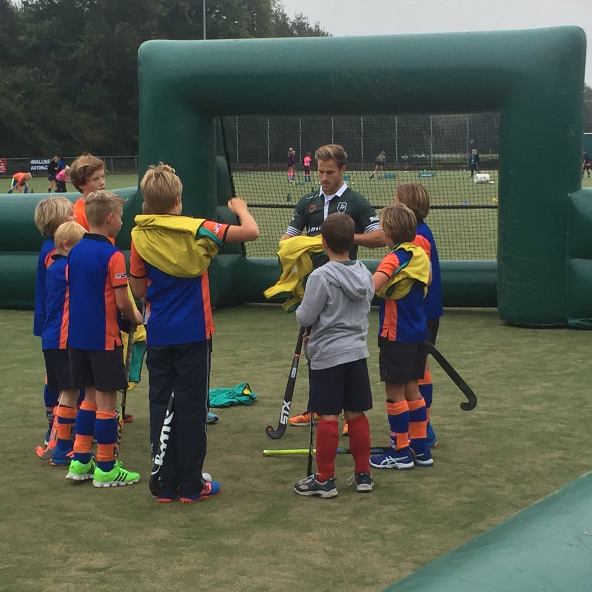 Leuke @ABNAMROSport hockeyclinic <a href="/jeroenhertz/">.</a> <a href="/HMHCSaxenburg/">HMHC Saxenburg</a> #contactloos