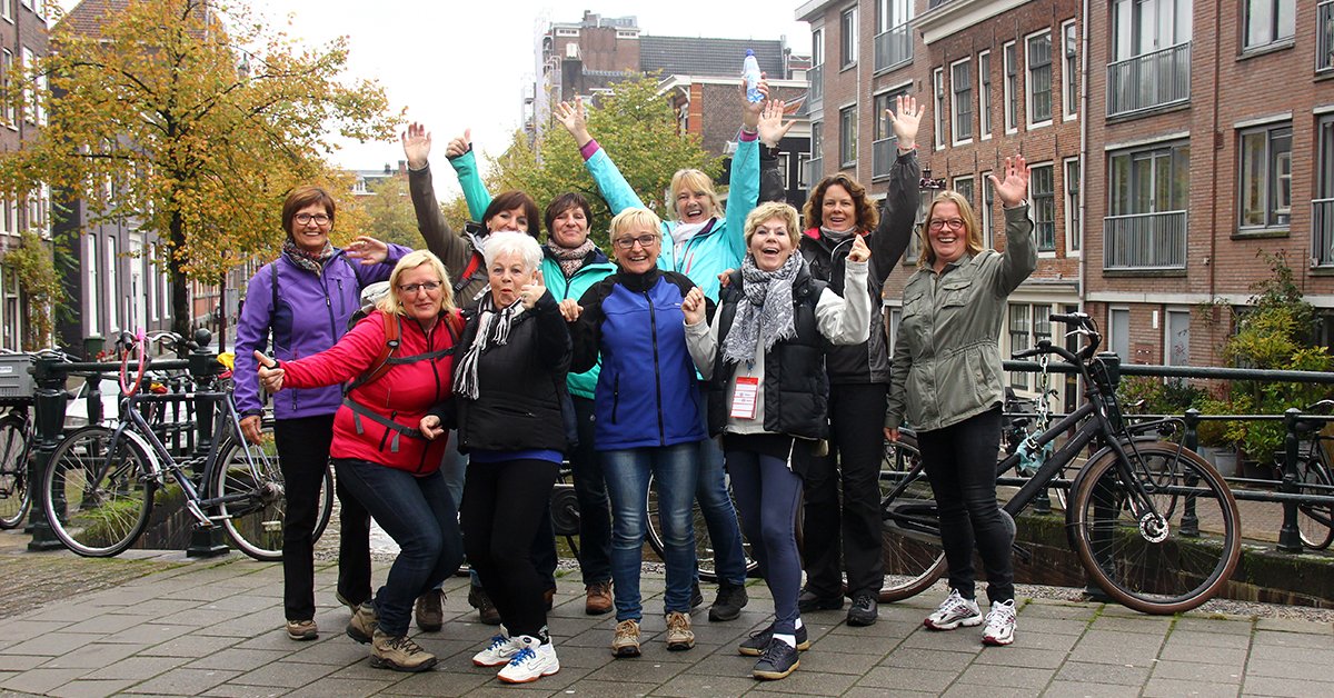 AdamCityWalk's tweet photo. Ons fotografen en Social Media team (#ACW16) gezien? Zij doen vandaag verslag met super leuke foto's en filmpjes. Zwaaien! https://t.co/so6Ugvg0Qh