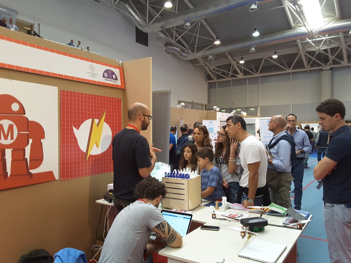#MFR16 al via il secondo giorno <a href="/unisiena/">Università di Siena</a> <a href="/patriziamarti/">Patrizia Marti</a> <a href="/RoboticLearning/">Robotics&Learning</a> <a href="/makerfairerome/">Maker Faire Rome - The European Edition</a>