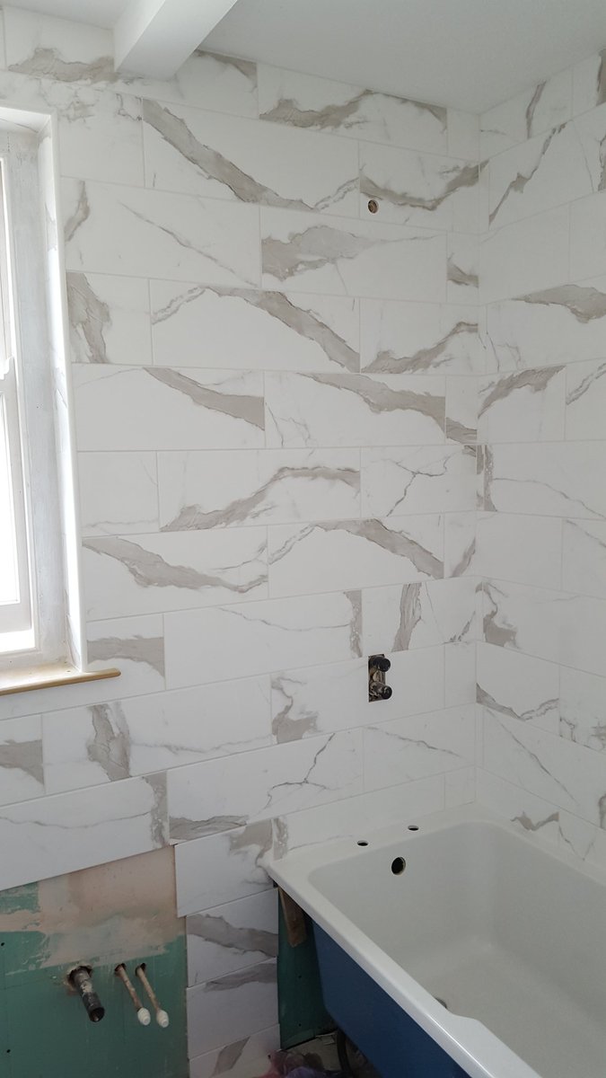 pcroytiling's tweet photo. Bathroom walls tiles supplied by @ToppsTilesTrade using @BALtiling adhesive and grout #tiling https://t.co/l2U8WDcqax
