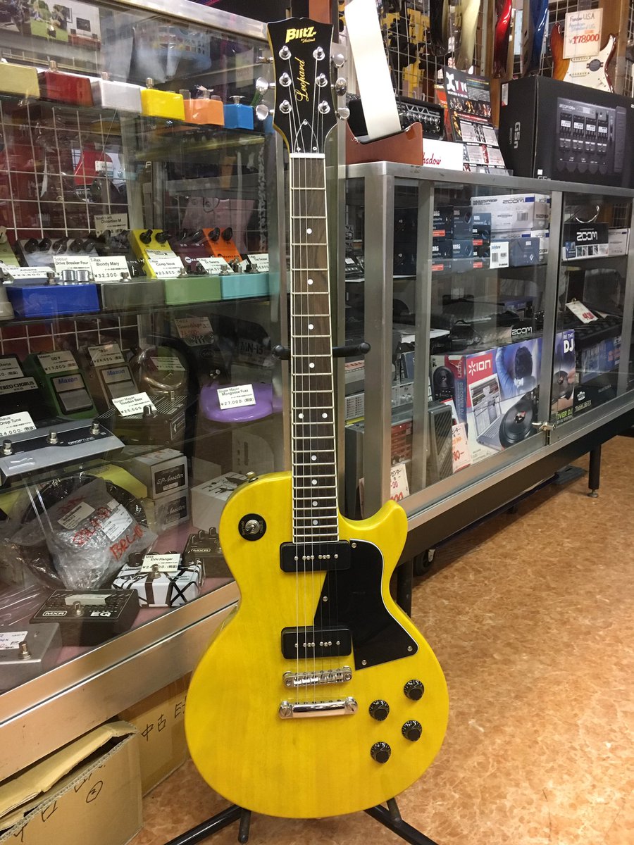 ウインナー楽器 お手頃ギター Bump Of Chickenのギターボーカル 藤原さんが使ってる事で有名なレスポール スペシャル ギブソンでは高くていう方 こちらはいかがですか Blitz Blp Spl 中古 151円 ソフトケース付 レスポールスペシャル T Co ウインナー楽器 お手頃ギター Bump Of Chickenのギターボーカル 藤原さんが使ってる事で有名なレスポール スペシャル ギブソンでは高くていう方 こちらはいかがですか Blitz Blp Spl 中古 151円 ソフトケース付 レスポールスペシャル T Co