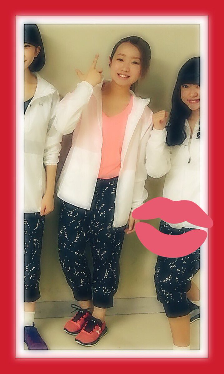 LittleG48892767's tweet photo. 麻珠めっちゃかわいい〜😍💕
このポーズって麻珠ポーズ??
 
#麻珠ポーズ https://t.co/dtxtuOl1NR