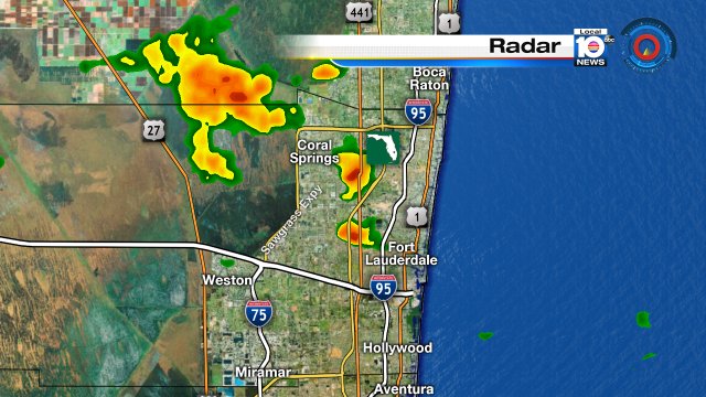 Isolated showers in Broward for the early start of Saturday as temps dip into the upper 70s this AM. #Flwx https://t.co/vZKNL4Yhil