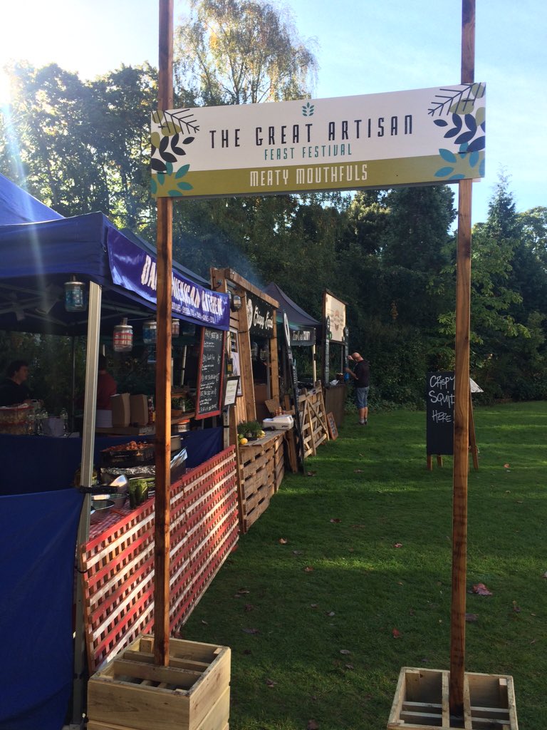 TwoCoastCounty's tweet image. Today in Southernhay Gardens #GreatArtisanFeast @Exetermarket #foodfestival @GourmetSK @streetfoodsw @thedevonfoodie