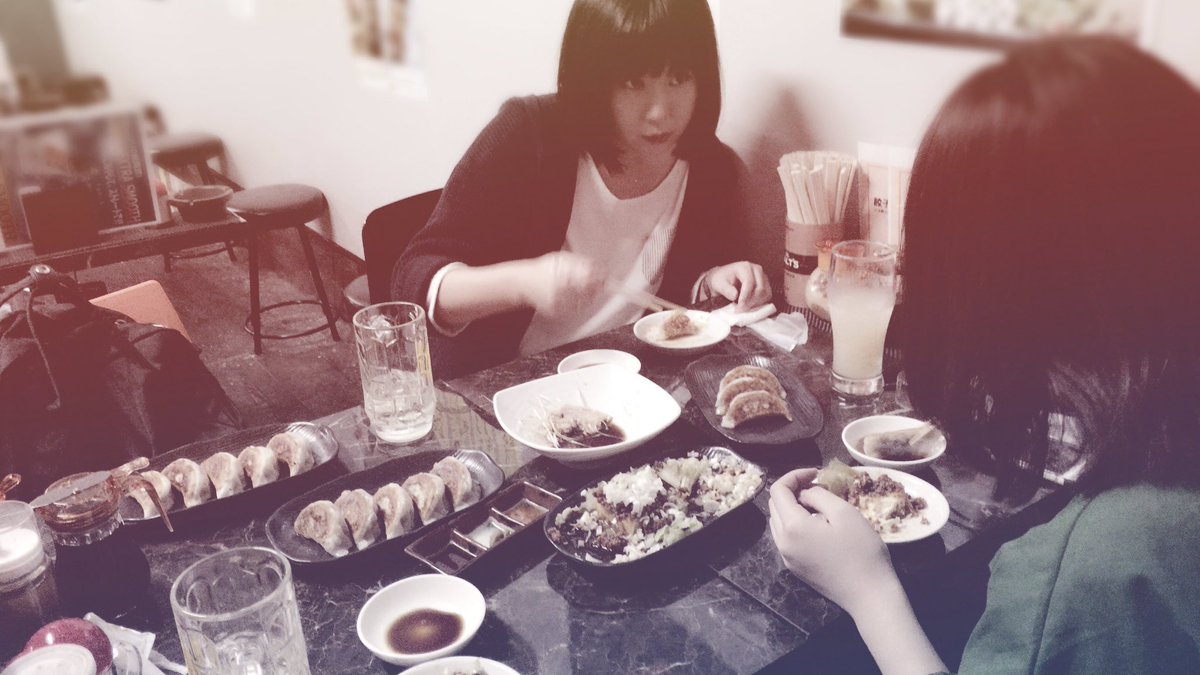 ryoooayu's tweet photo. #橋本軒 きた
はるちゃんとおーばさんと https://t.co/rLuB8vOtVn
