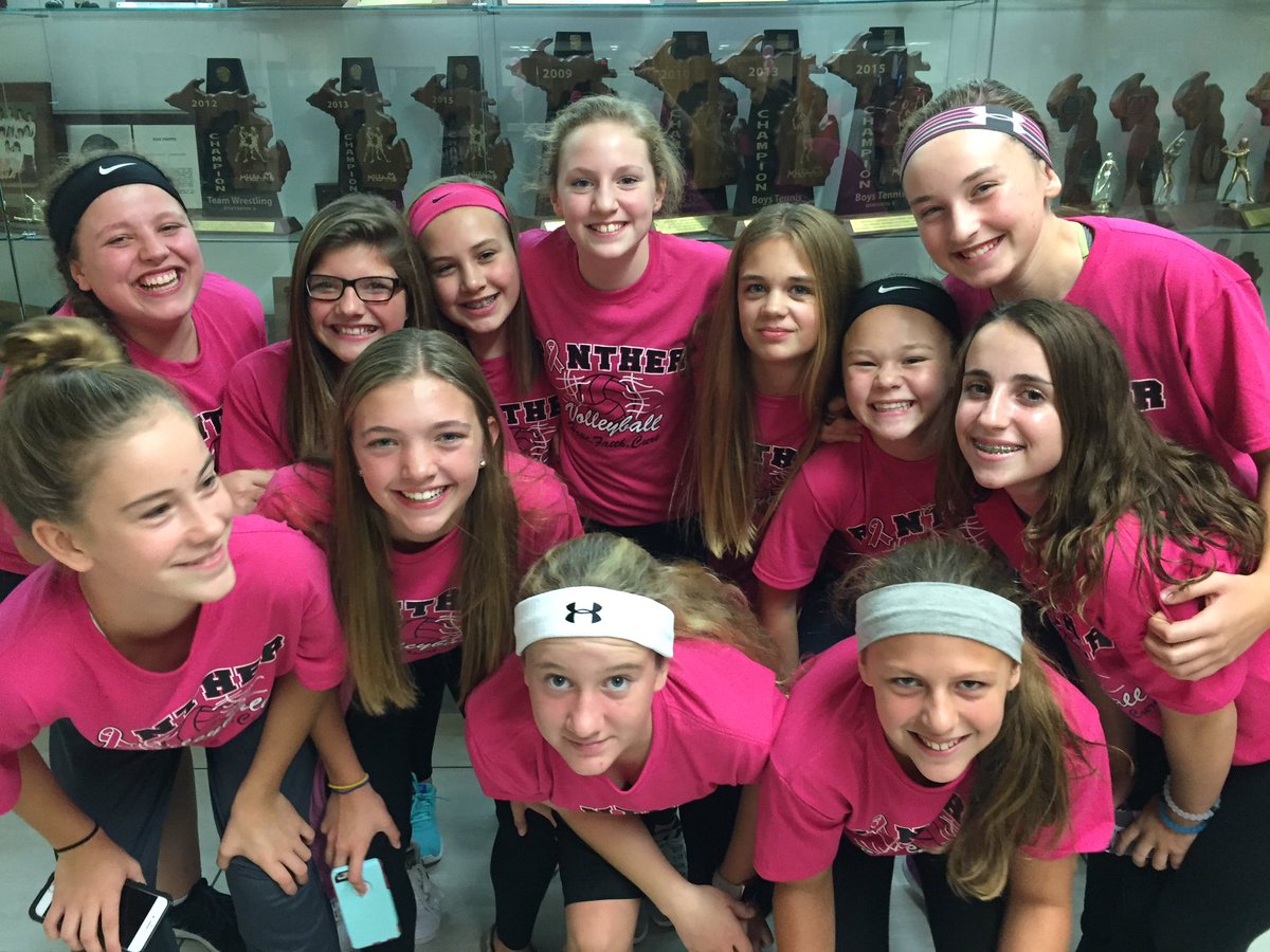 Last tournament today and last week with these great girls! Let's work today 💪🏼🏐#wmsgreatness