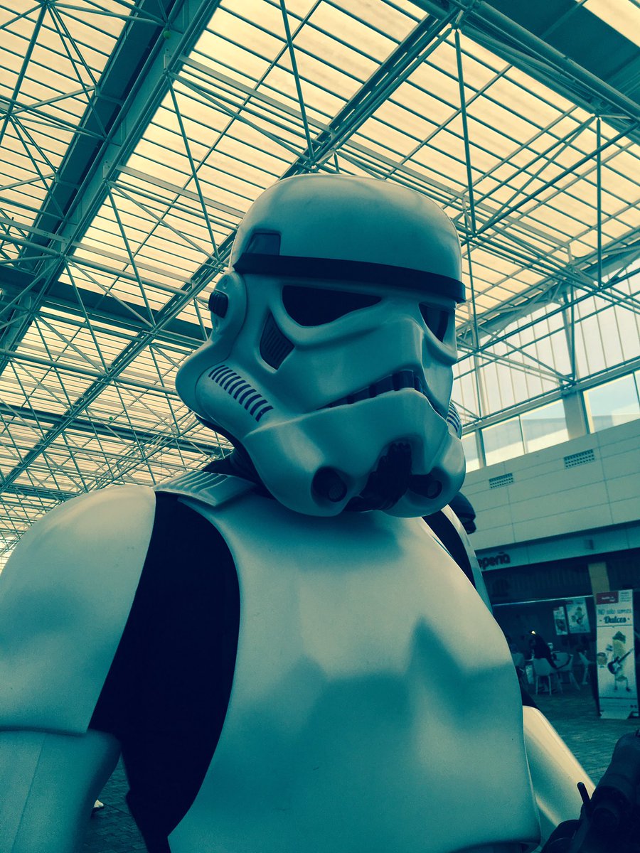hagakura999's tweet photo. Este Trooper te espera en @CCSerralloPlaza con @legion501 para colaborar con #calorycafe #granada https://t.co/5og0Ld8id8