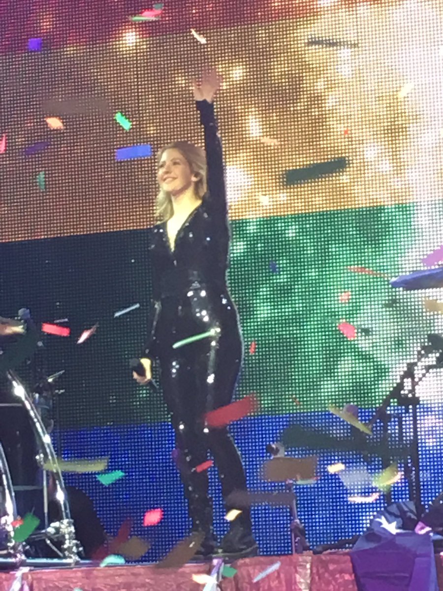 HandsTiedChloeX's tweet image. @elliegoulding AND the gayfetti 
❤️💛💚💙💜💗