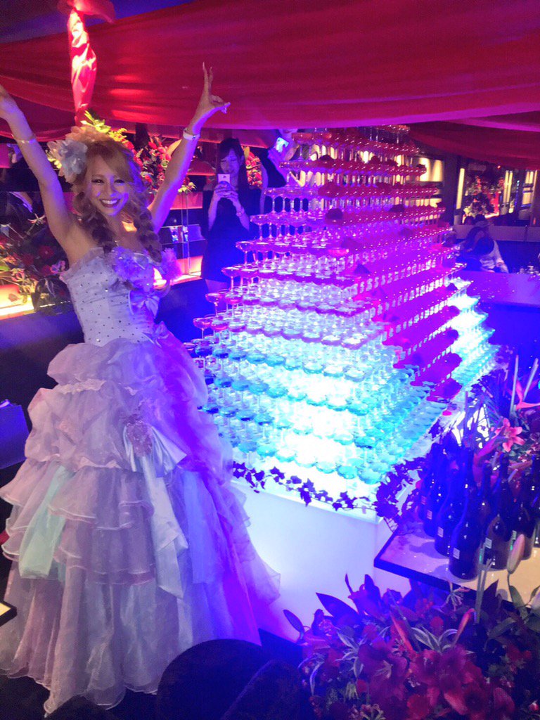 愛沢えみり 北新地 りょうちゃんbirthday 凄すぎ笑