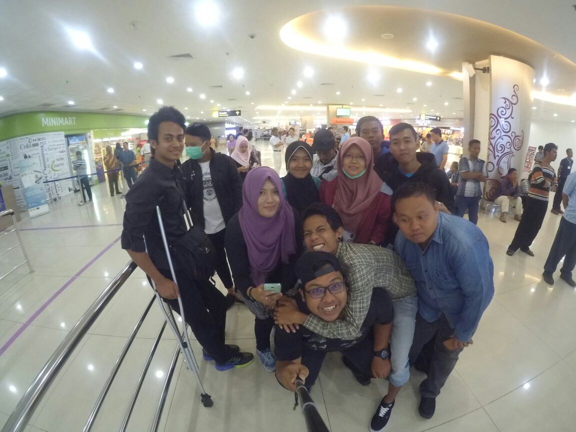 Cuy udah nunggu kamu nih hehe <a href="/FatinSL/">Fatin Shidqia Lubis</a> <a href="/Fatinistic/">Fatinistic OFFICIAL</a>