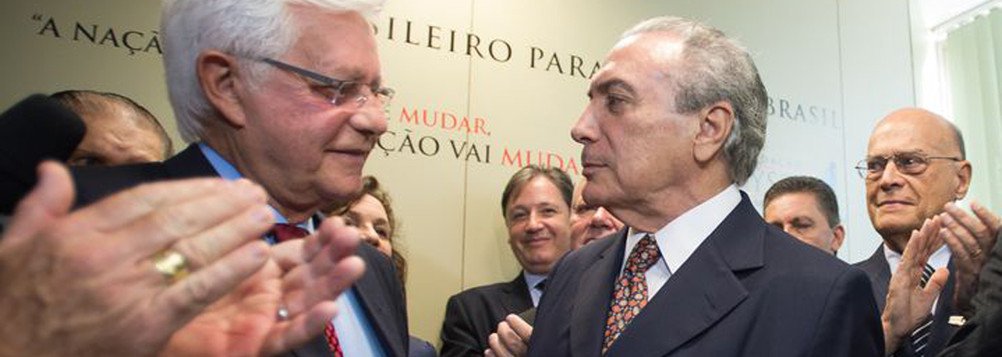 vando_correia's tweet photo. DELATOR APONTA PROPINA DE R$ 3 MI A MOREIRA FRANCO, BRAÇO DIREITO DE TEMER #CorruptosNoPoder https://t.co/SZm9wMtJSa https://t.co/qZrwlMYD2D