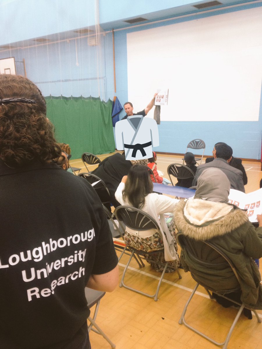 MILab_Lboro's tweet photo. Our very own Paul from @ncsemem showing us some resistance exercises whilst seated!! #MoveMoreMiLab #Health https://t.co/c9SkAij3yT