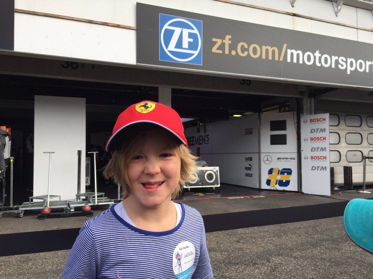 jonnywilde's tweet photo. Young fans of @FRosenqvist! #DTMFinale #FR88 https://t.co/HonFi6fuAR