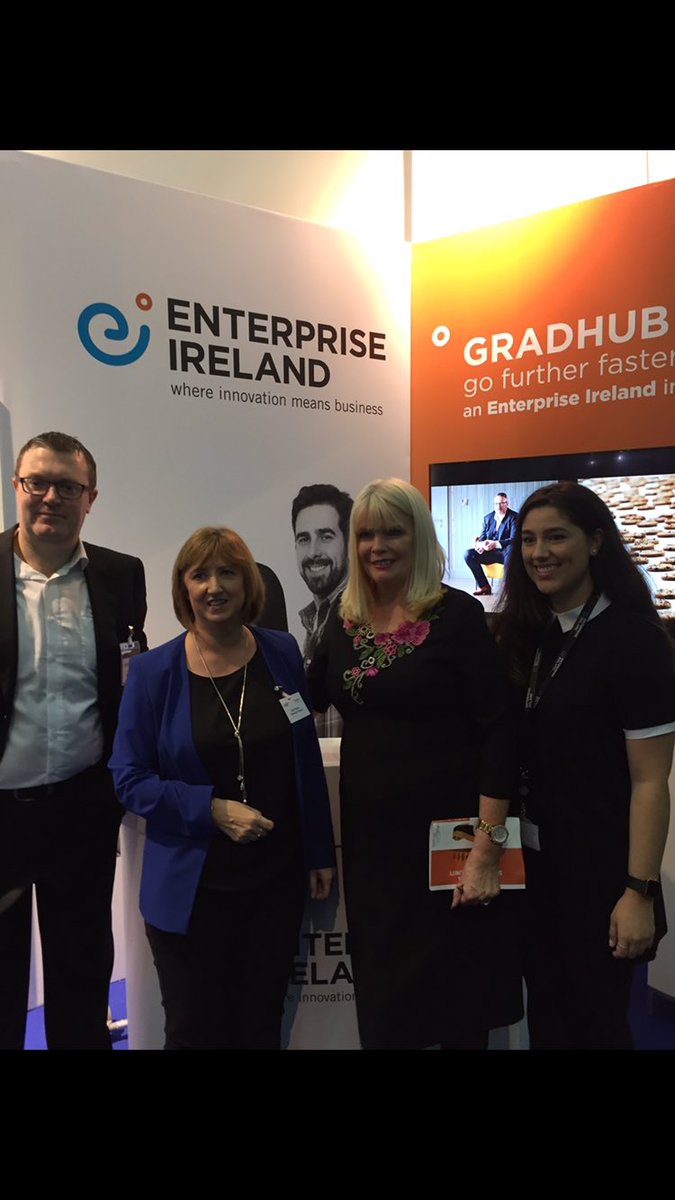 Entirl's tweet photo. @mitchelloconnor visited our stand at @CareerZootweets  today #gradhub #CareerZoo #GlobalAmbition https://t.co/BEfcMR5XHN