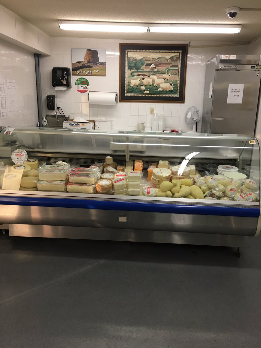 Open now until 3PM, Primo Sale on special ($9 each)