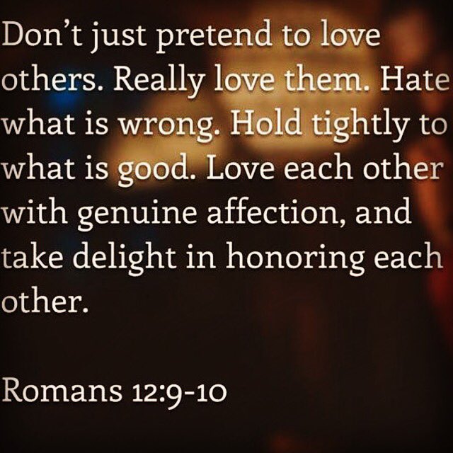 OnLyGoLdCaNsTaY's tweet photo. #love #honoreachother #takedelight https://t.co/RCCxNBYHuS
