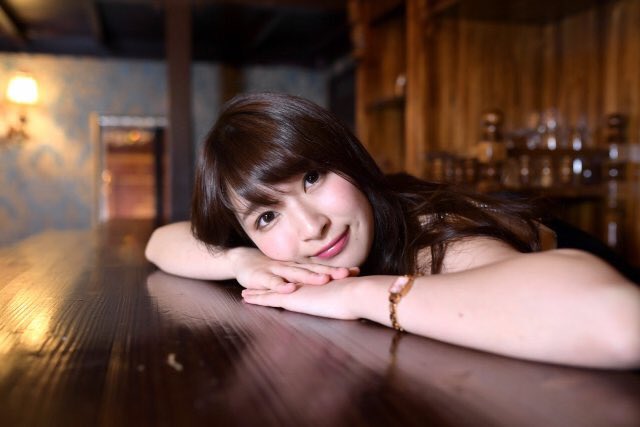 flora_yumi's tweet photo. こんばんは！
明日は②③④⑤部の撮影があります。宜しくお願い致します☺️💕 https://t.co/lkDRWm2KLj
