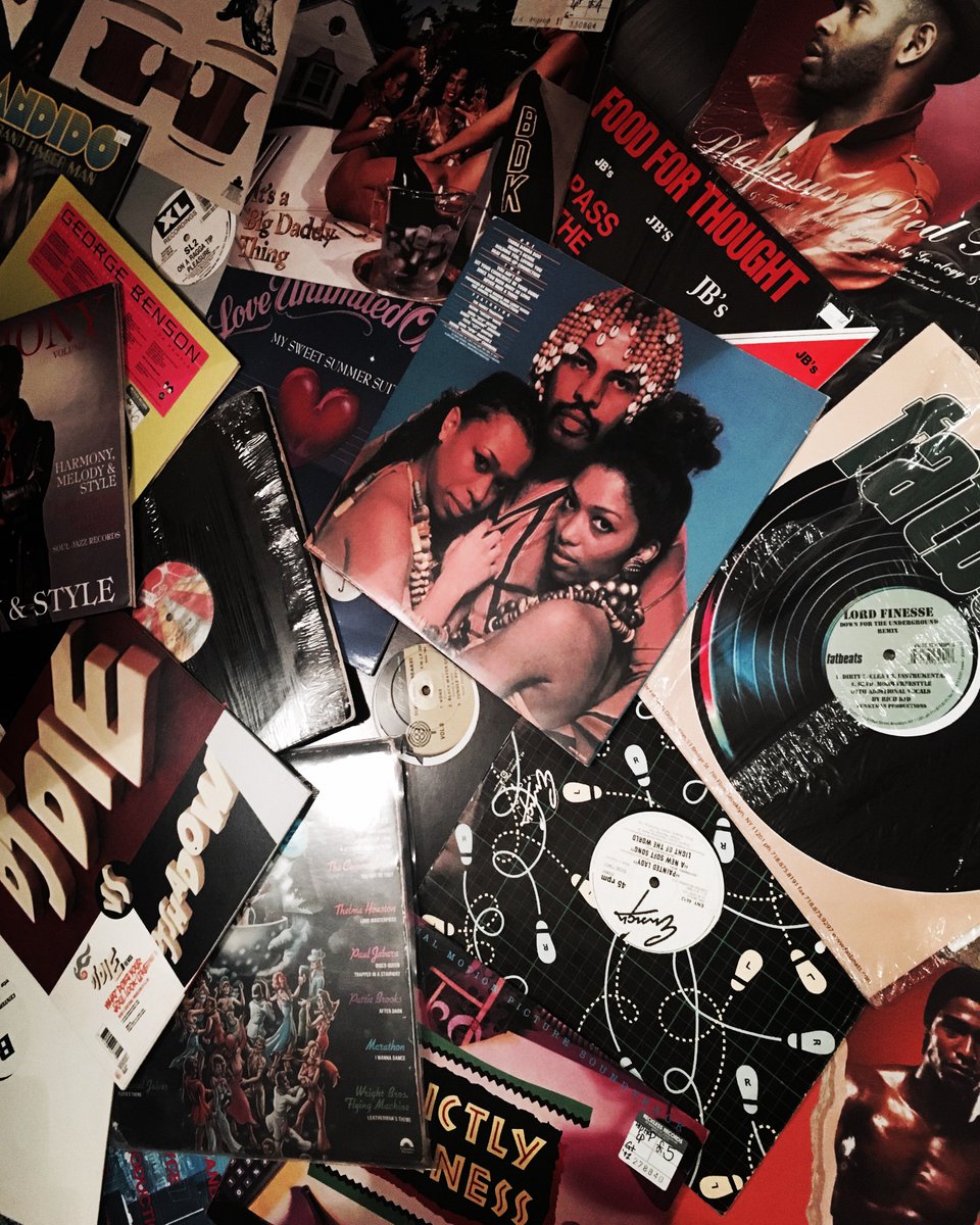 hclublondon's tweet photo. It's nearly the weekend & that means it's almost #OpenVinylNight w/ @UncleVibes! Bring your vinyls & let's get down! https://t.co/bLvkiAlC1S https://t.co/102ZiIImJb
