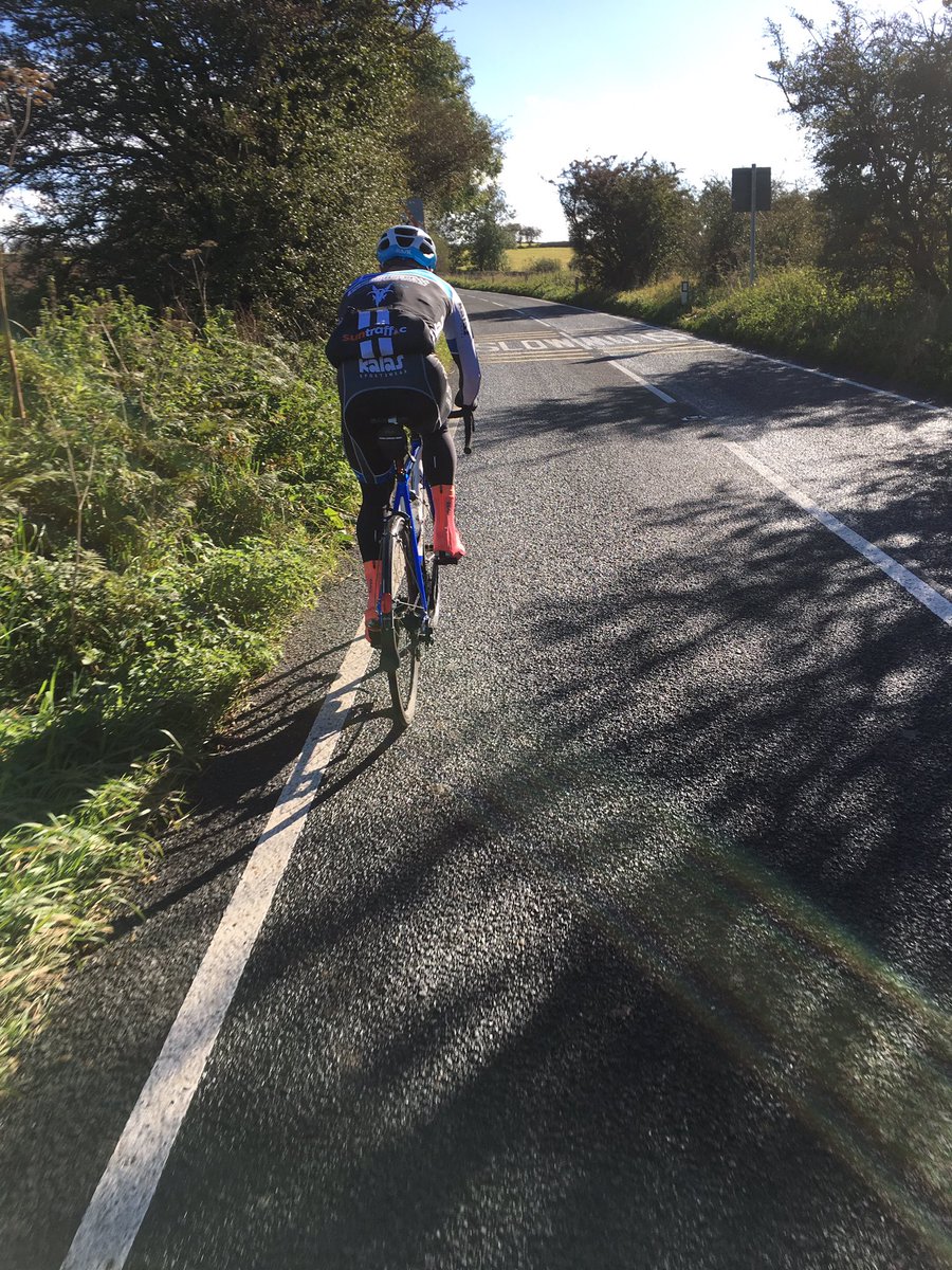 seanfrost250's tweet photo. Some serious #wheelsucking going on today. You think @ridehard14 would give me an easy time being as I'm his little bro. #nolovelost https://t.co/PKArseGmjx