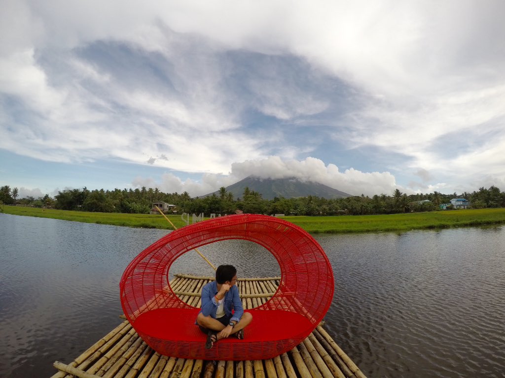 roy_wanders's tweet photo. Shy Mayon π
#TravelingInStyle #RoyTravels #Wanderlust #Mayon #ShyMayon #Bicol #Albay #SumlangLake #GoProDiaries https://t.co/mCtKVP0D2S