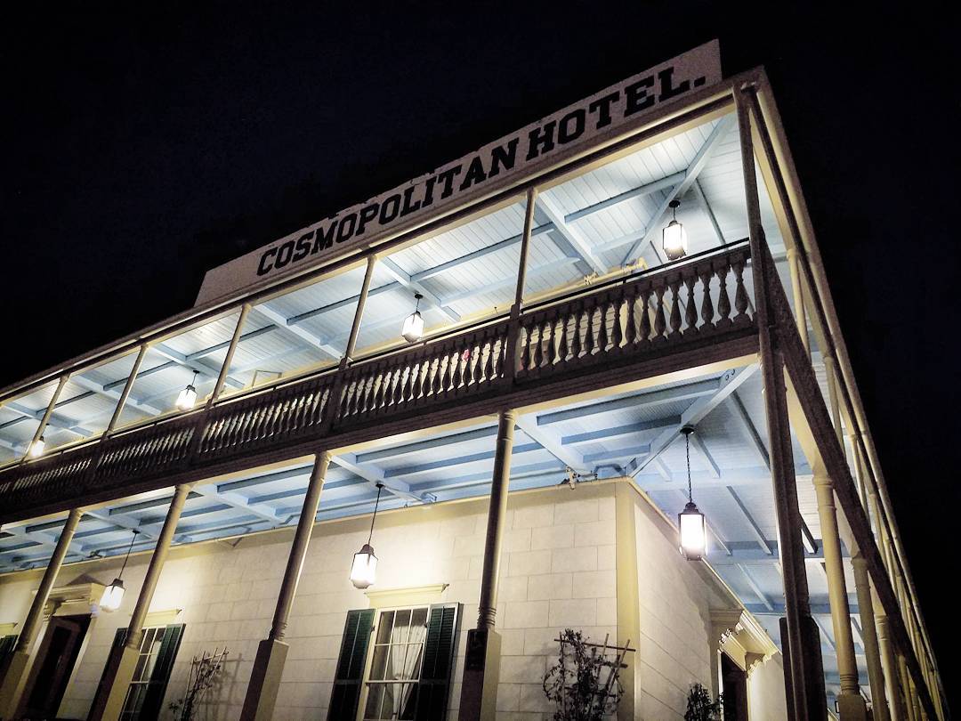 We dare you to sleep in room 11 over at the <a href="/OldTownCosmo/">Old Town Cosmopolita</a> #SanDiegoScares 📸: <a href="/Ocinus/">Ocinus Arien</a>