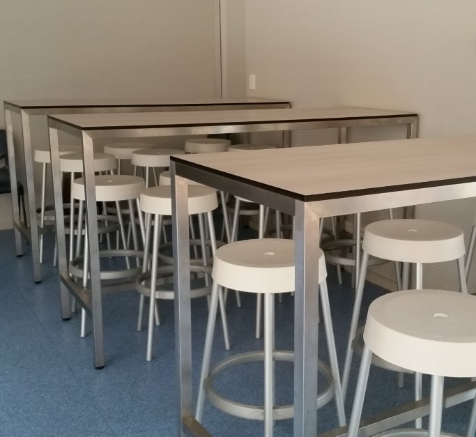 CDUniLibrary's tweet photo. The self-serve student cafe (the Fish Bowl) in Red 2.1.02 is open each day this weekend from 12-6pm. https://t.co/14ygGaHHz9