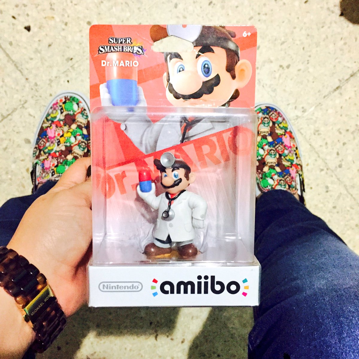 LiizzaC's tweet photo. Gamer Mode... uno mas! 😻👾🕹 #MarioLover #Nintendo #Amibo #DrMario #SuperSmashBros https://t.co/zqrVqJRQmw