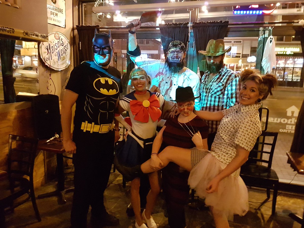 chrisbehindbars's tweet photo. Fun times at pourhouse on #whyteave for Halloween. Come join us for food &amp; drink specials! #oldstrath https://t.co/ff26OVxDq4