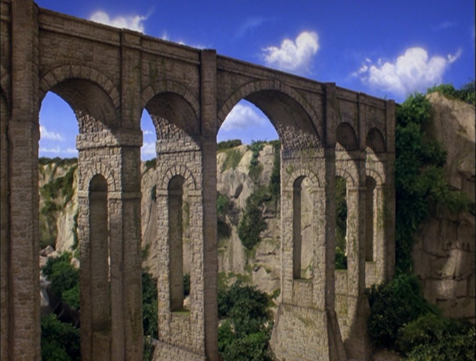 SamTheTrainFan's tweet image. I find it very cool how the TATMR viaduct was reused in The Pack.